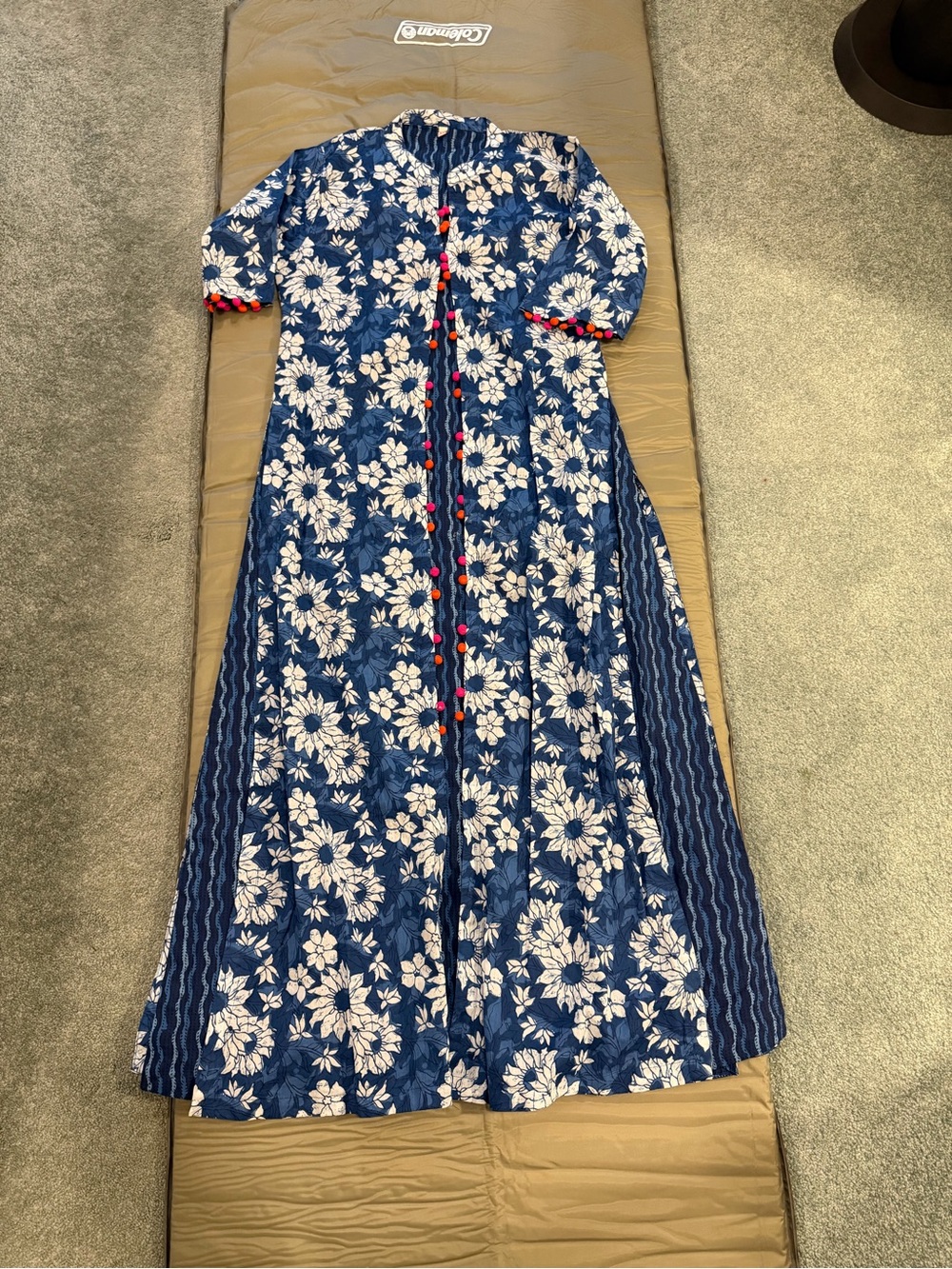 Women’s size small Floral Long Kurta Top